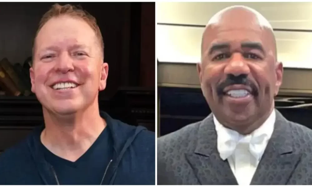 Comedian Gary Owen (L) claims that Steve Harvey