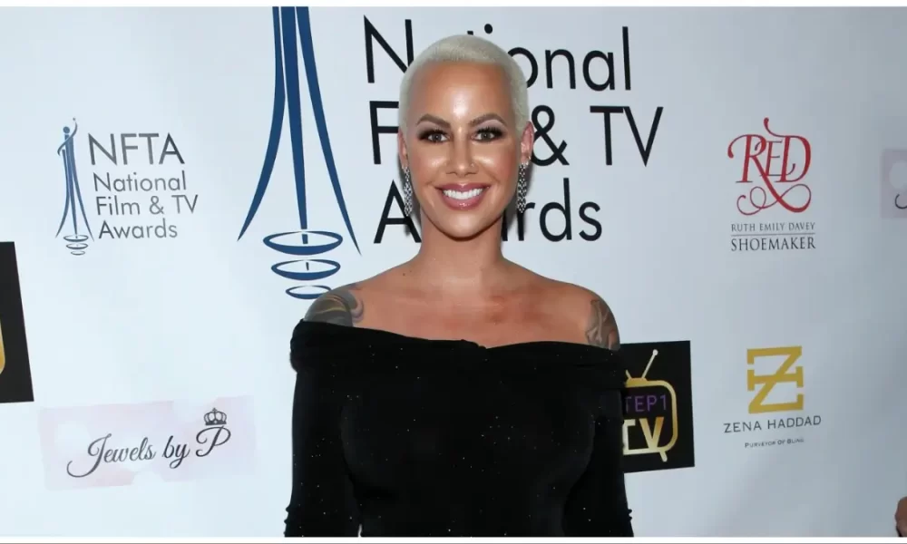 Amber rose wears her maga gear