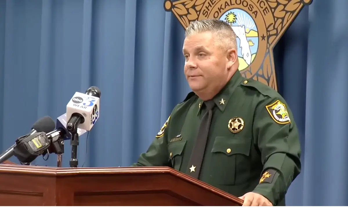 Florida Deputies Bust Down Innocent Black Woman