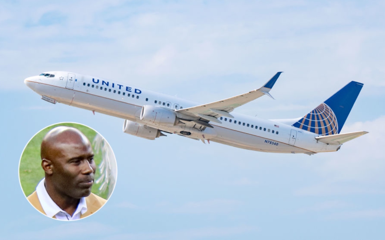 Terrell Davis, United Airlines Flight, NFL