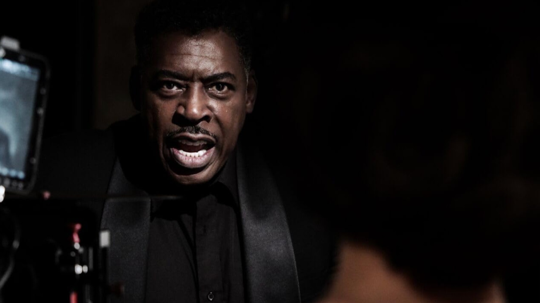 Ernie Hudson, Carl Weber