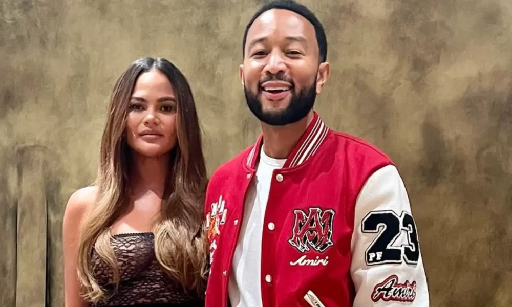 Celebrity couple Chrissy Teigen and John Legend