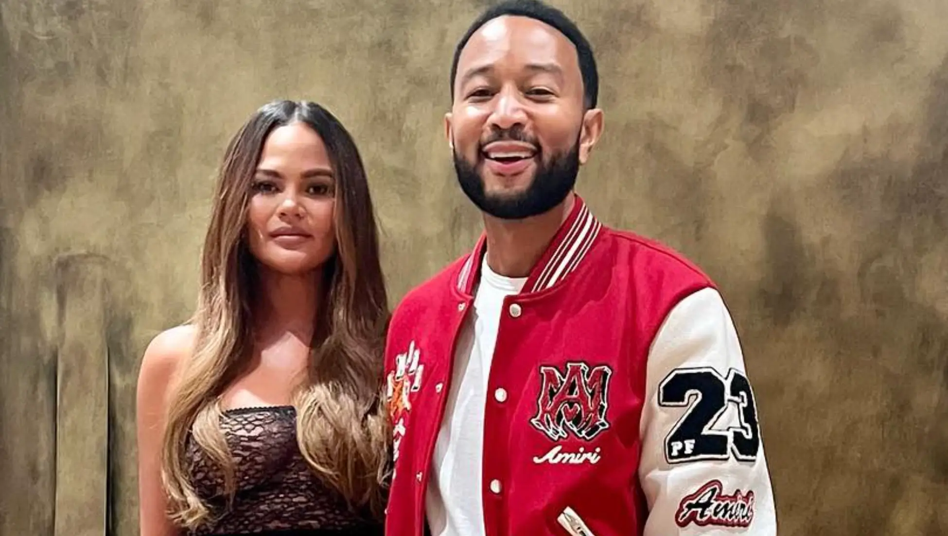 Celebrity couple Chrissy Teigen and John Legend