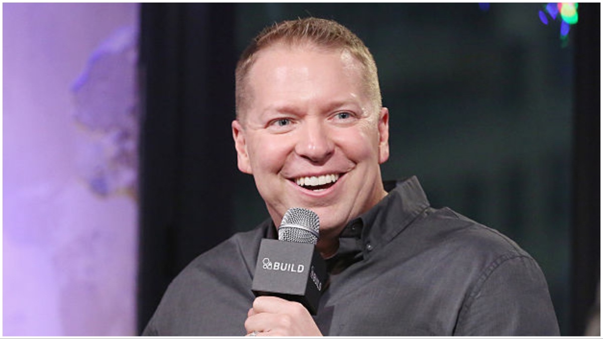 gary owen reunites with estranged son