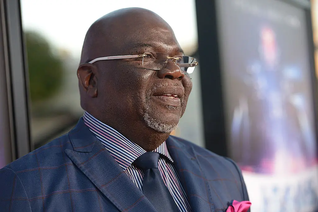 LOS ANGELES, CA - SEPTEMBER 13: Bishop TD Jakes attends the