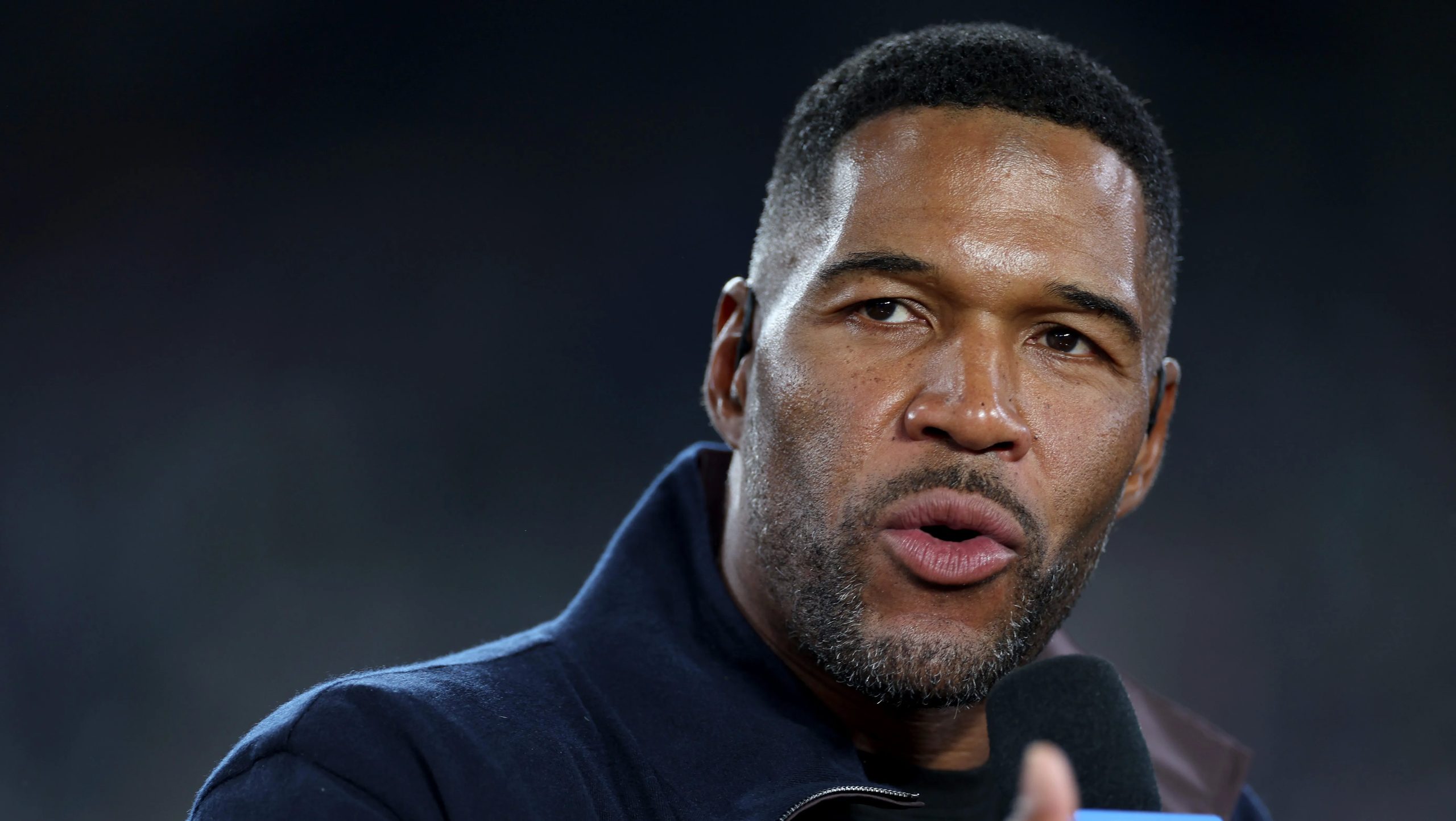 thegrio.com, michael strahan, veterans day, fox nfl sunday, michael strahan national anthem, michael strahan veteran