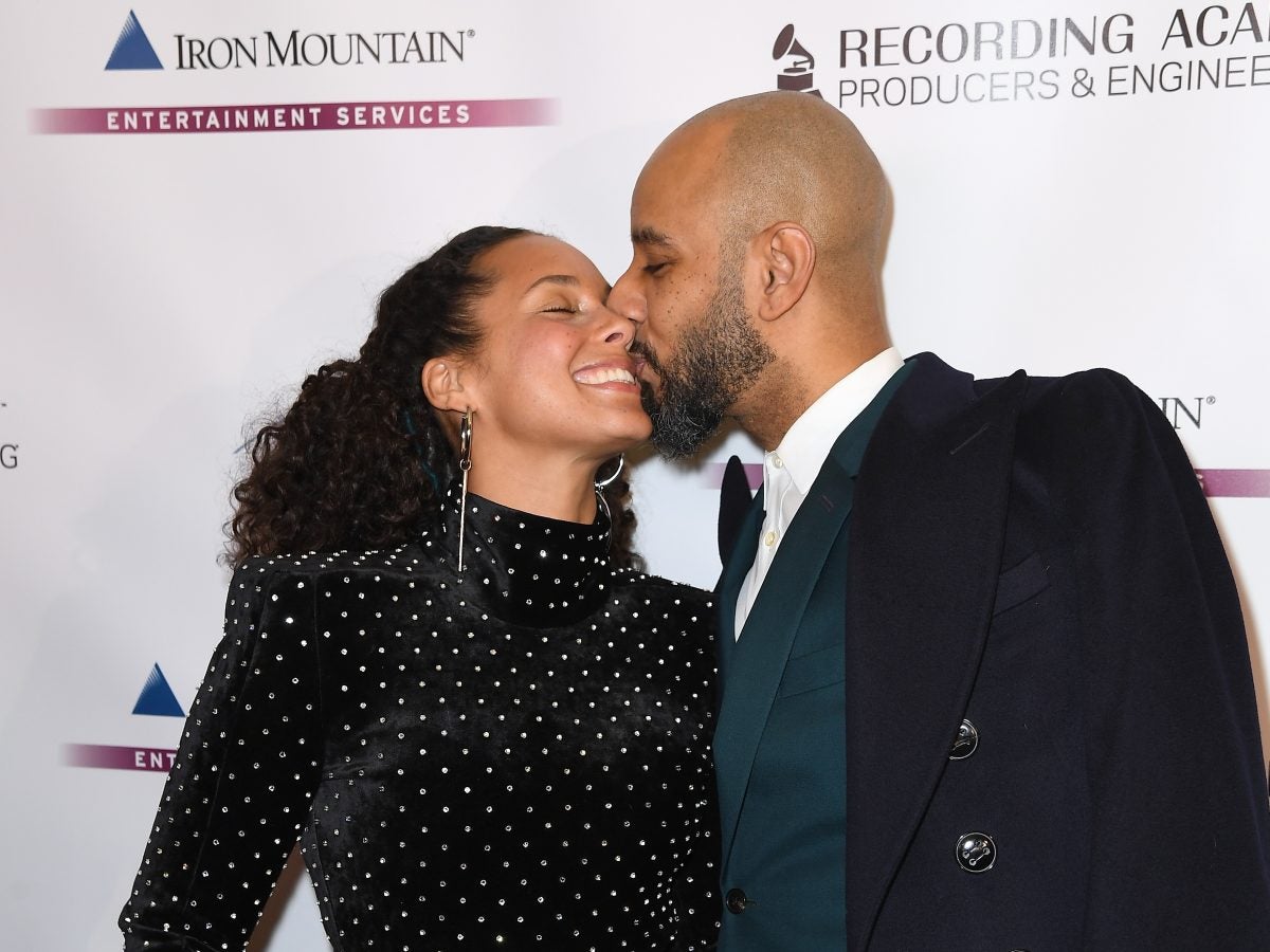 17 photos full of PDA Alicia Keys and Swizz Beatza's love over the years