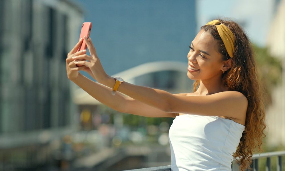 woman taking selfie